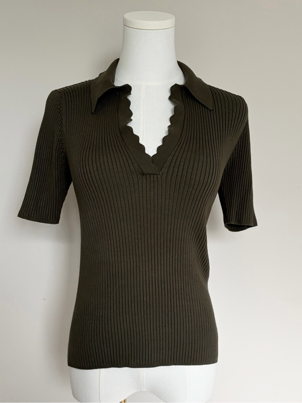 Anthropologie Dark Olive Ribbed Scallop V-Neck Polo Sweater